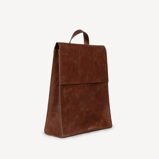 Perfectly Imperfect: The Minimalist Backpack - Vintage Brown